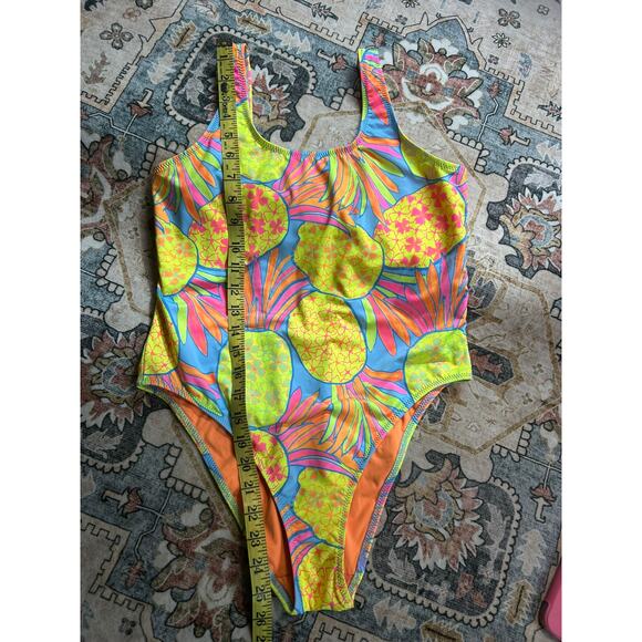 Chubbies One Piece swim suit summer bright color print Size Large - Picture 5 of 9